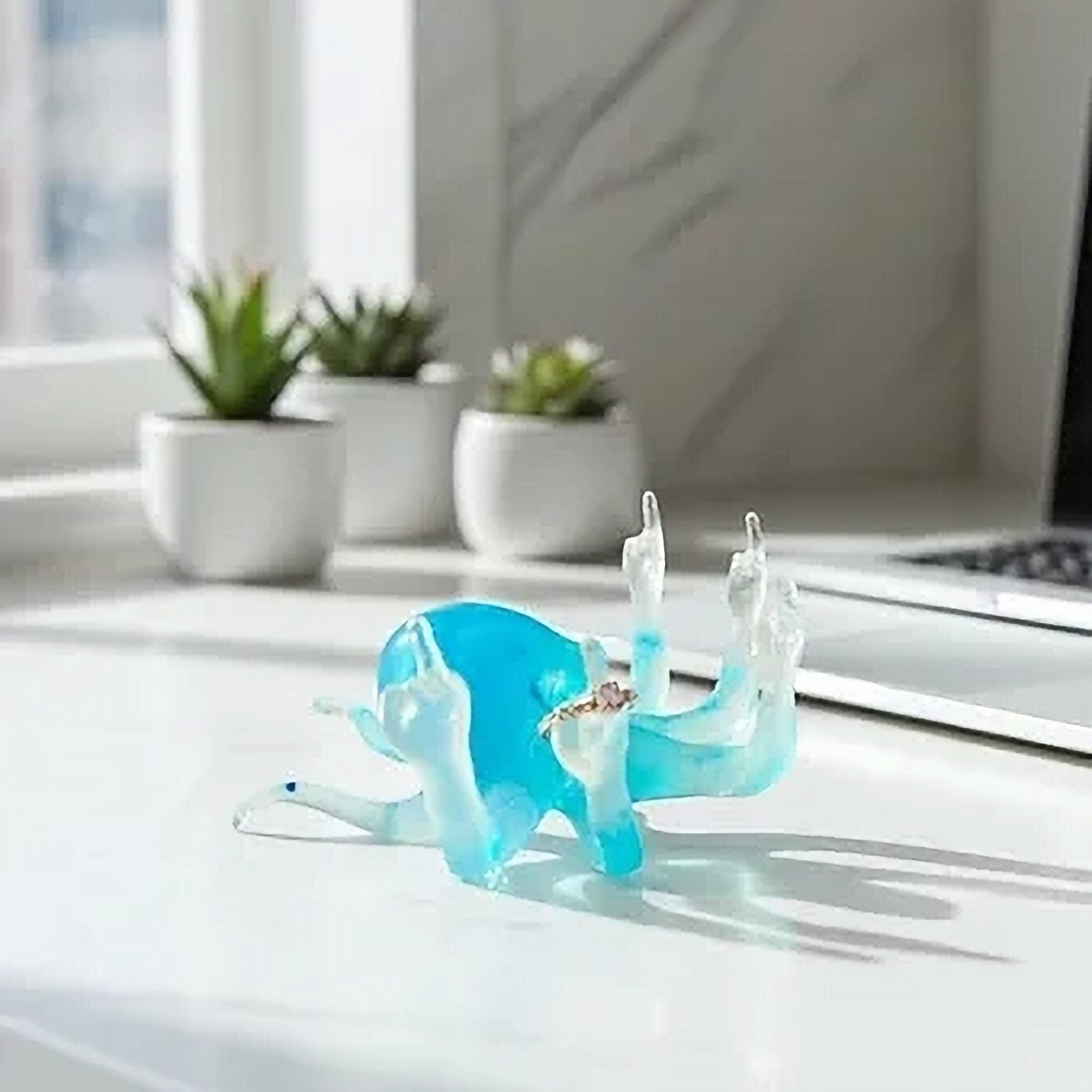 Funny Fingers Octopus Ring Holder Ornaments image 0