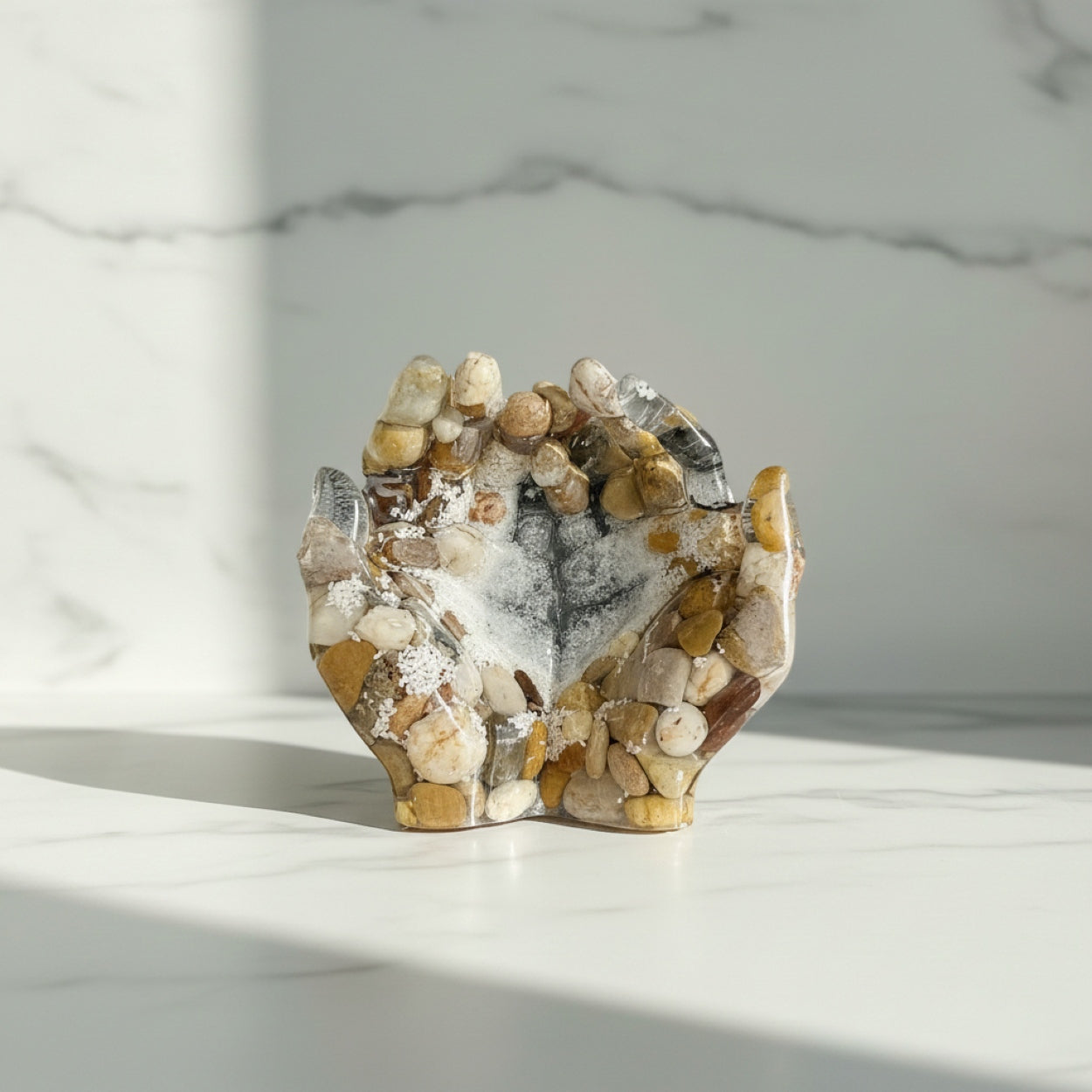 Resin Stone Giving Spiritual Hands Ornament