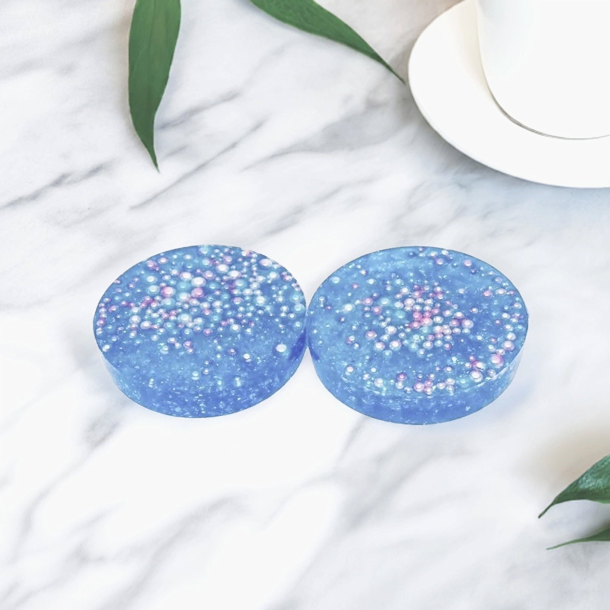 4 Resin Non-Slip Blue Coasters Tableware image 3