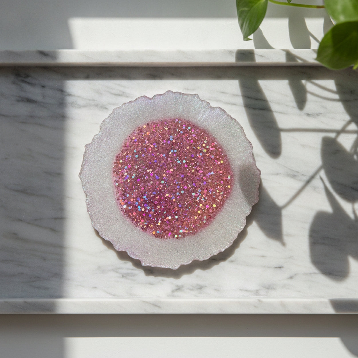Handmade Resin Pink Glitter Decorative Plate